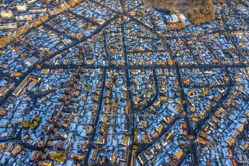 Hamm260106019 | Luftbild, Formen und Farben von Wohnhäusern und Straßen im Winter, Wohngebiet um die Strackstraße, Winterlandschaft, Bockum-Hövel, Hamm, Ruhrgebiet, Nordrhein-Westfalen, Deutschland