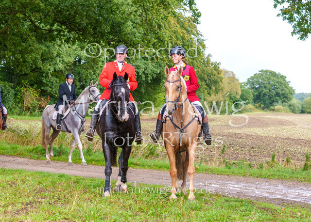 Jagd Perdoel 26 Sony-03943_MarinaHewig | Fotografie, FotoArt, PferdesportArt, Pferdesportfotografie, Landschaftsfotografie, Reisefotografie, Reise, Pferde - Realisiert mit Pictrs.com