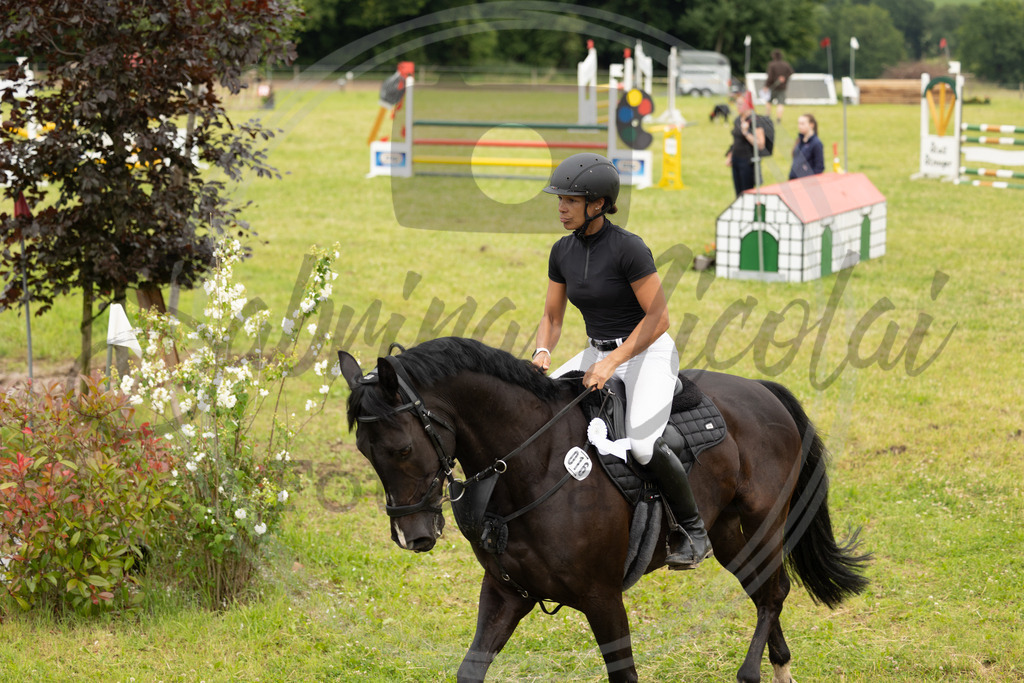 994A2171 | sabrinanicolaifotografie - Realisiert mit Pictrs.com