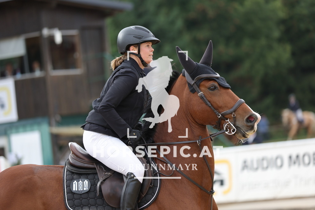 0P6A6856 | Willkommen bei Brunnmayr - Design & Fotografie – Ihrem Spezialisten für Reitturniere und Pferdeveranstaltungen in Oberösterreich, Salzburg und Bayern! Seit über 17 Jahren sind wir leidenschaftlich dabei.