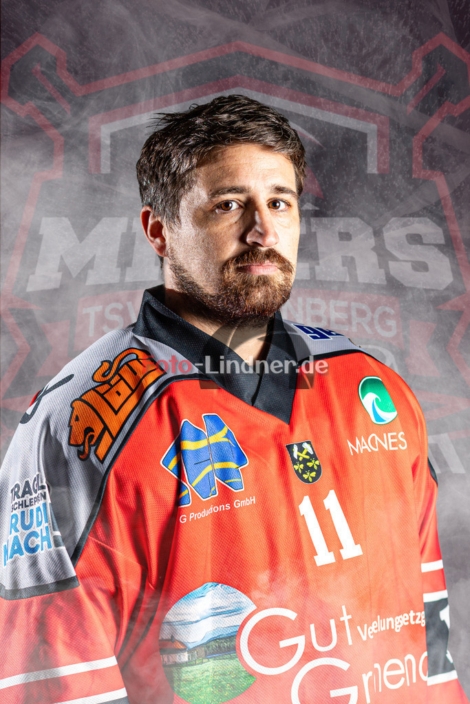 11 | Shop für Sportfotografie, Bilddatenbank, Pressefotografie, Fußball, Eishockey, Aktionsfotos