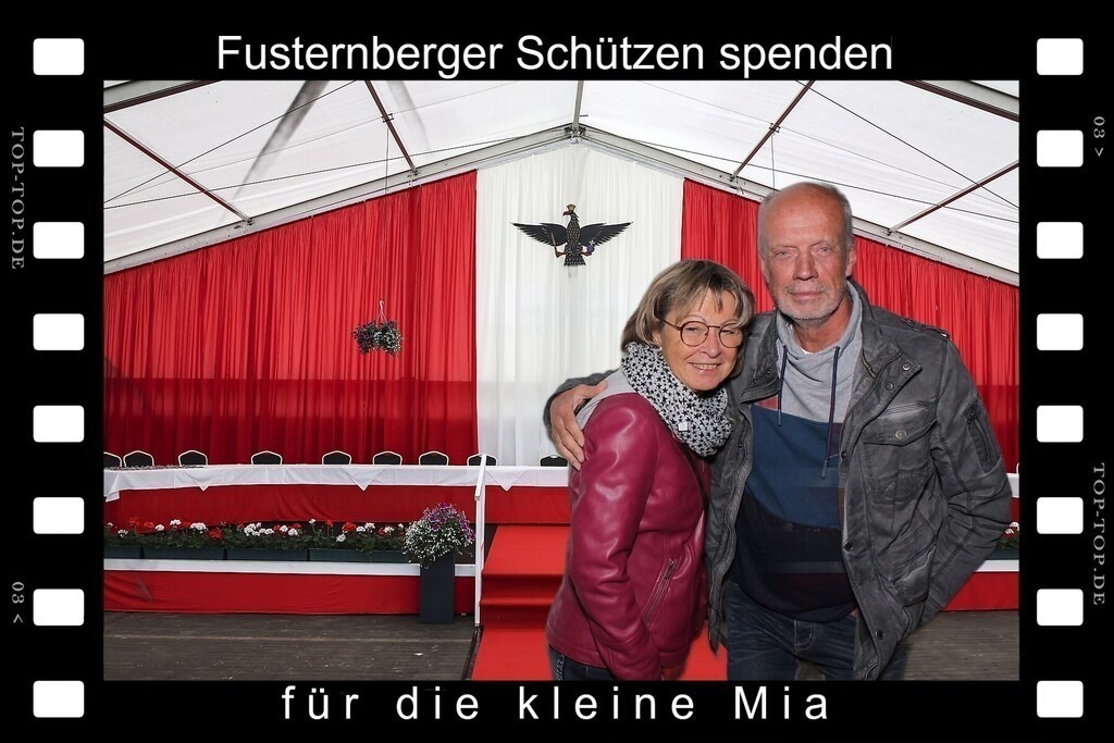 top-top.de 240928-049 | Foto, Video, Fotografie, Videografie, Fotobox, DJ, Discjockey, Musik, Musikbox, Veranstaltung, Photobooth, Amazon, Ebay, Buchtipp, Bestseller, Autor, Verlag, Buch, Wesel, Hamminkeln, NRW, Dinslaken, Rees, Drohne, Hochzeit, Party, Fotobox, Wesel, Fotograf