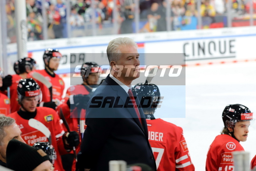 Roger Bader HC AUT | Roger Bader HC AUT - Realisiert mit Pictrs.com