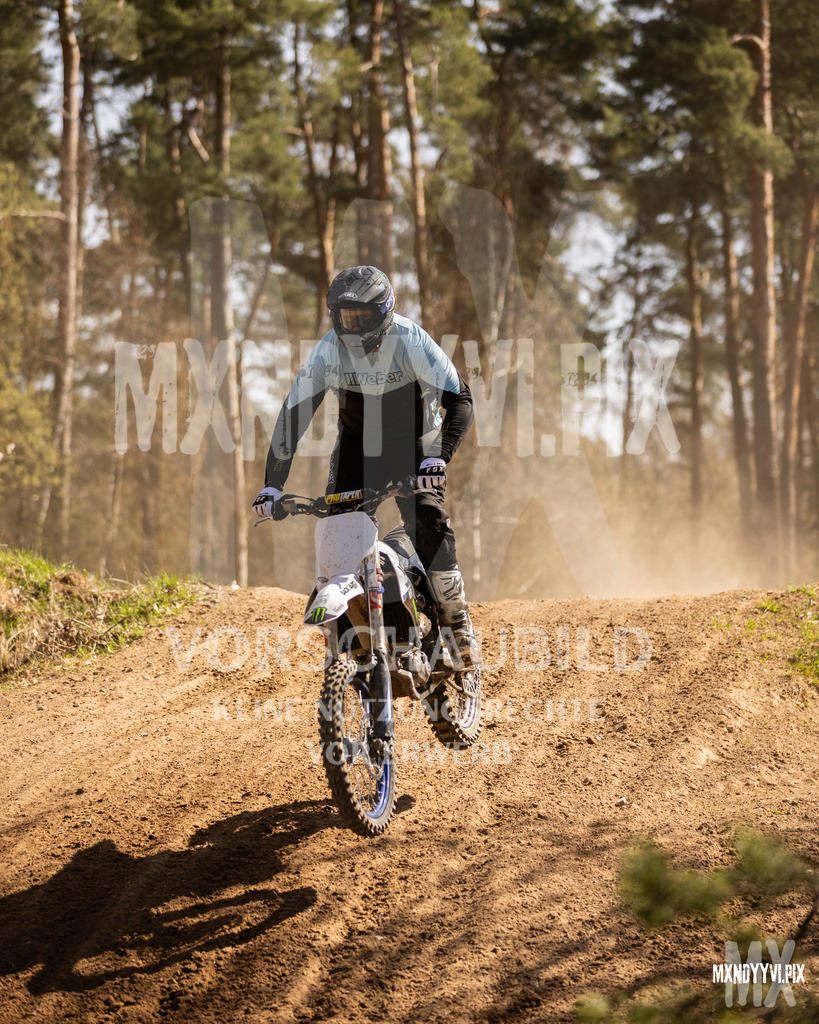 866A2869 | mxndyyvipix