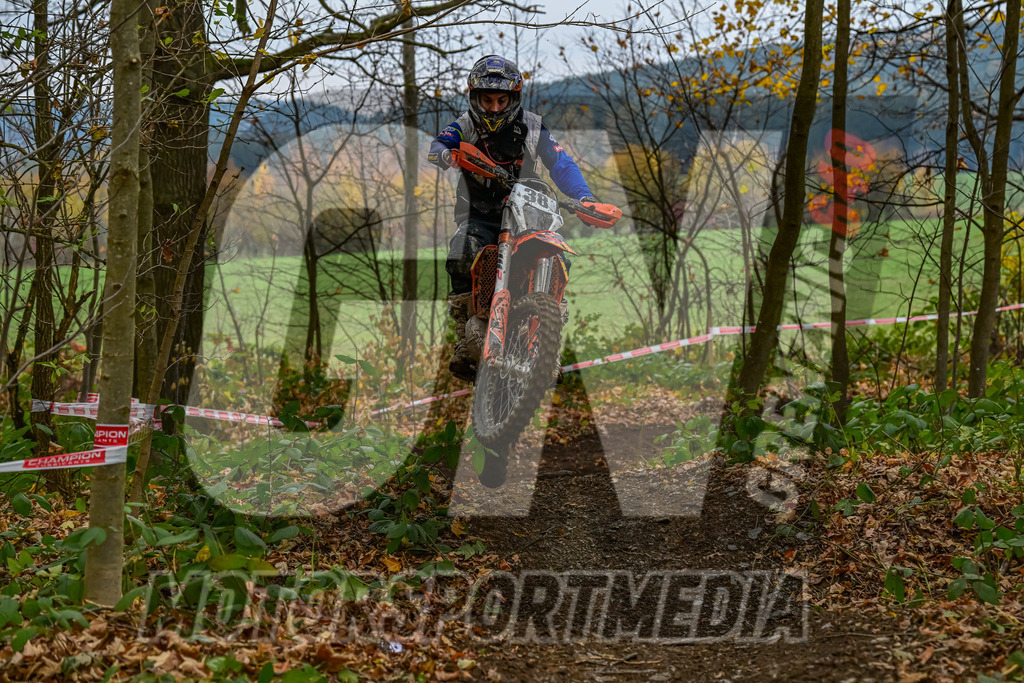 NZ8_7780 | grenznic640