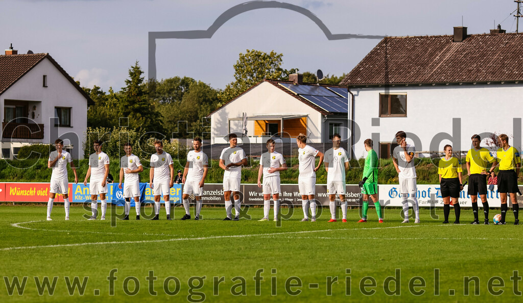 2023-08-08_002_FC_Moosinning_gegen_FC_Langengeisling | Moosinning, Deutschland, 08.08.2023:
Fußball, Bezirksliga Oberbayern Ost 2023 / 2024, 3. Spieltag, FC Moosinning gegen FC Langengeisling, Endergebnis: 0:4

Foto: Christian Riedel / fotografie-riedel.net