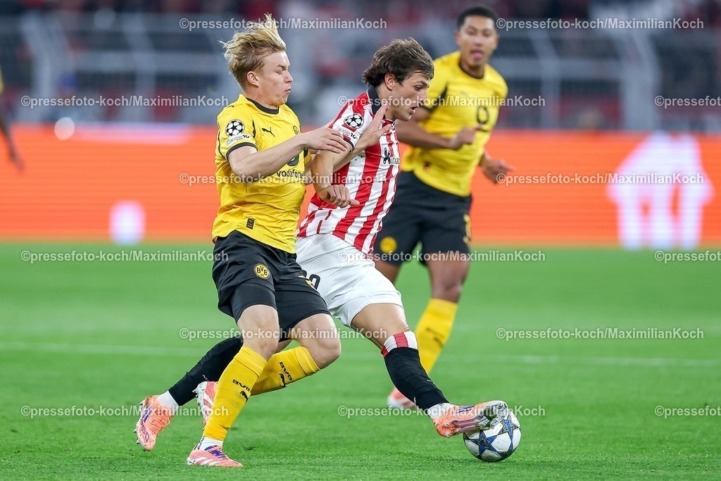 UCL01102501028 | 01.10.2025, Fußball, UEFA Champions League, Borussia Dortmund - Athletic Club Bilbao, BVB Stadion, 2. Spieltag, Saison 2025 2026: Daniel Svensson (BVB #24) im Zweikampf gegen  Unai Gomez (Bilbao #20)  Regulations prohibit any use of photographs as image sequences and or quasi-video.