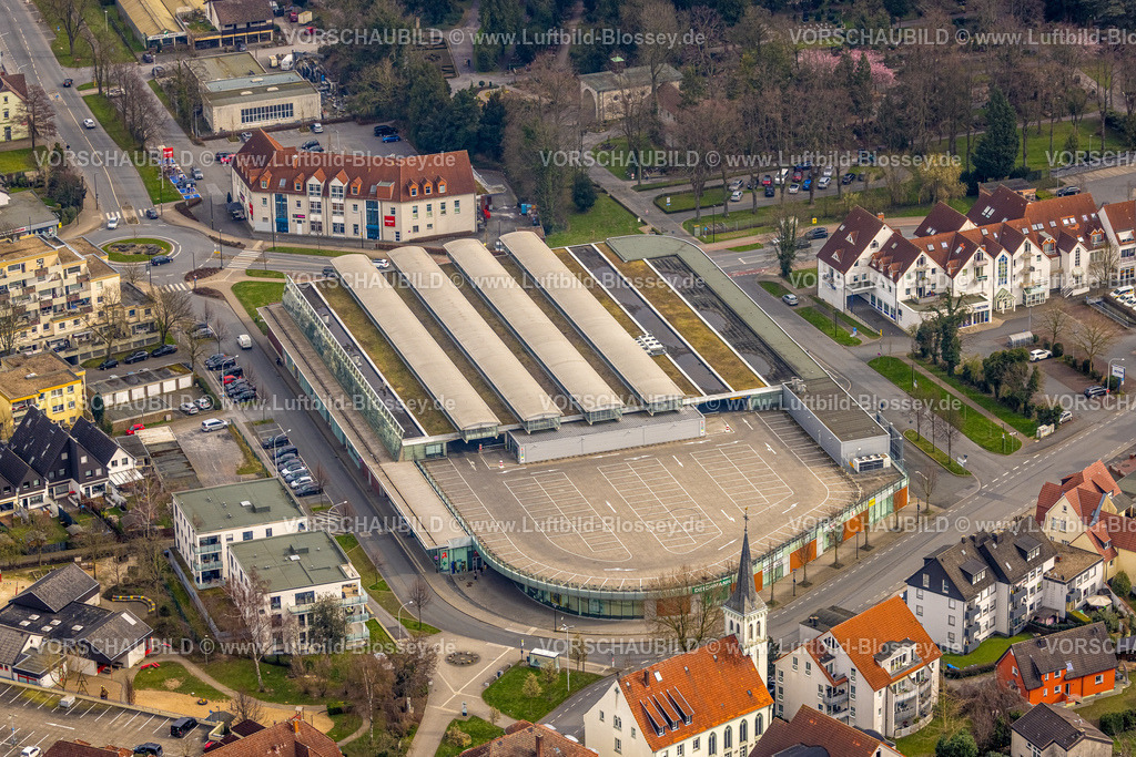 Werl240308402 | Luftbild, Kaufland Werl Supermarkt mit Parkdeck, Werl, Nordrhein-Westfalen, Deutschland