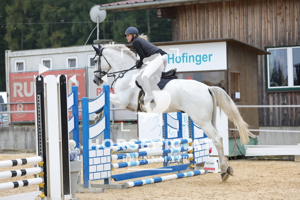 0P6A3476 | Willkommen bei Brunnmayr - Design & Fotografie – Ihrem Spezialisten für Reitturniere und Pferdeveranstaltungen in Oberösterreich, Salzburg und Bayern! Seit über 17 Jahren sind wir leidenschaftlich dabei.