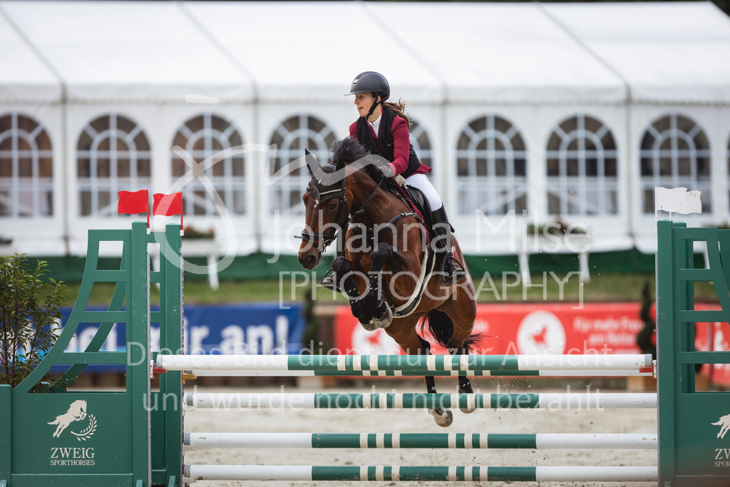 240712_BHO_A2-Spr-1-114 | Deine schönsten Turniermomente als professionelle Fotos! Entdecke hochwertige Pferdesport-Fotografie im Online-Shop. Jetzt Fotos finden & bestellen!