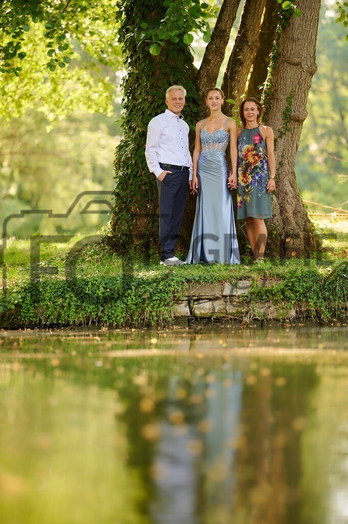 Fam_Sauer_DSC1076 | Fotobox, Portraitfotografie, Hochzeitsfotografie, Bewerbungsfoto - Realisiert mit Pictrs.com