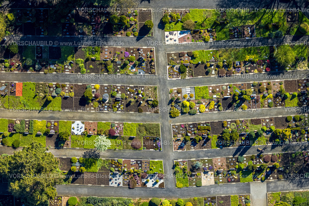 Kamen230406254 | Luftbild, Formen und Farben, evang. Friedhof, Methler, Kamen, Ruhrgebiet, Nordrhein-Westfalen, Deutschland