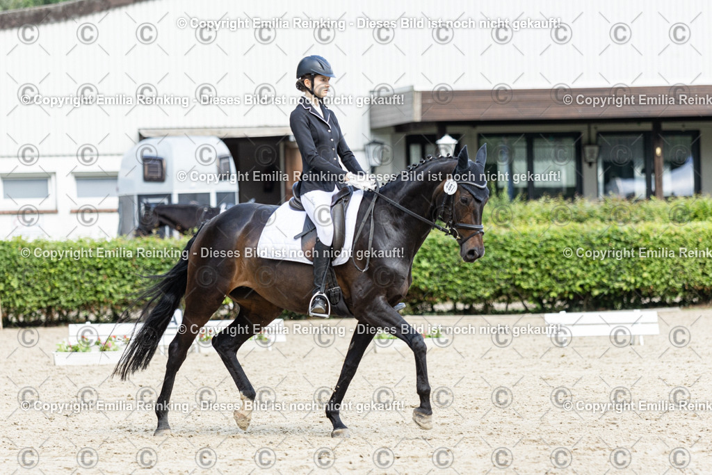 CL5A6051-2 | Emilia Reinking Fotografie - Realisiert mit Pictrs.com