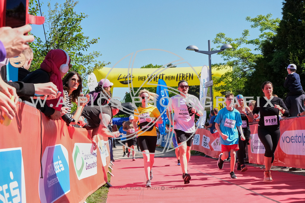 ..... | LINZ,AUSTRIA,27.April 24, Int. 3 Brückenlauf Linz  , Image shows: Photo: WAPICS / Michael ring