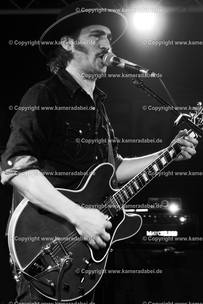 Konzert : Black Bottle Riot am 14.11.2025 im Rare Guitar in Münster | Konzert : Black Bottle Riot am 14.11.2025 im Rare Guitar in Münster - Realisiert mit Pictrs.com