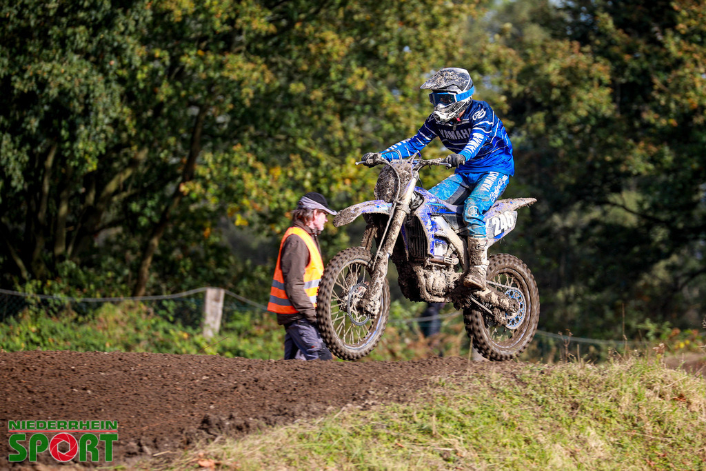 OpenTrack2024_Sonntag_Hobbyfahrer_145 | Bildergalerie von Sport-Ereignissen aber auch von weiteren spannenden Dingen - nicht nur vom Niederrhein. In Anlehnung an den bekannten Spruch von Hanns Dieter Hüsch heißt das Motto: "Niederrhein ist überall".  - Realisiert mit Pictrs.com