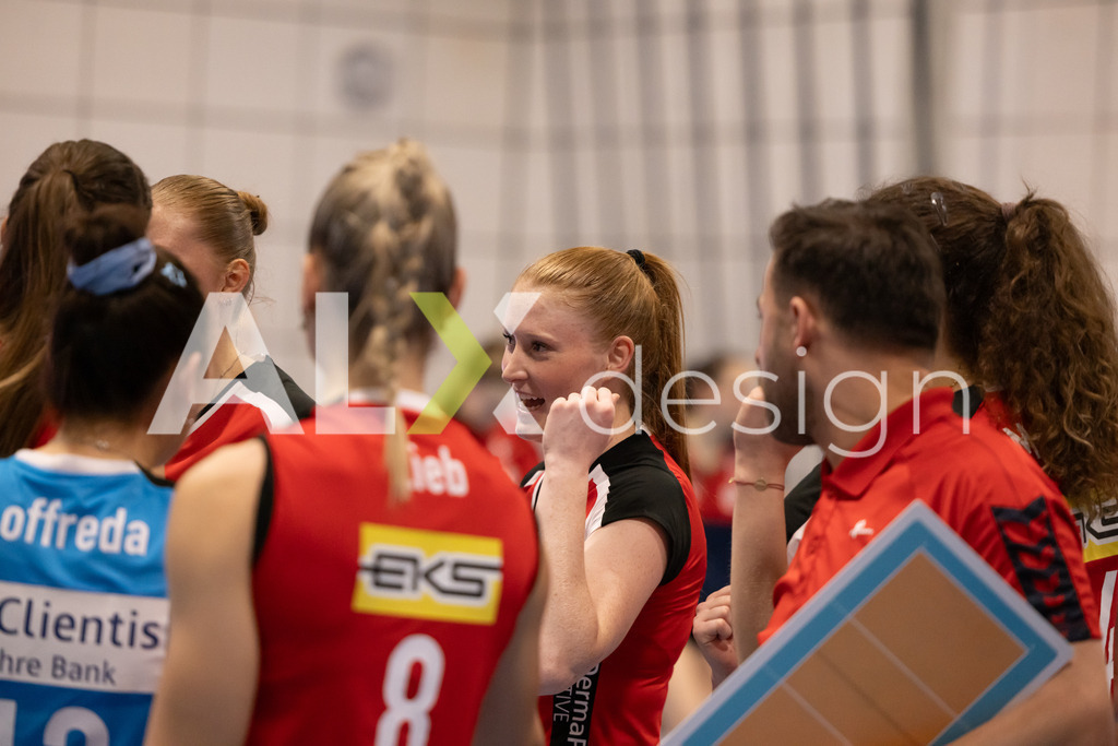 Volleyball I Frauen I Saison 2025-2026 I Volleyball NLA | Women I 1/4 Finals I  BIWI VFM - VC Kanti Schaffhausen I 01.03.2026 | 3 Sydney Cole (USA) (VC Kanti Schaffhausen) – Pass / Zuspiel - Realisiert mit Pictrs.com