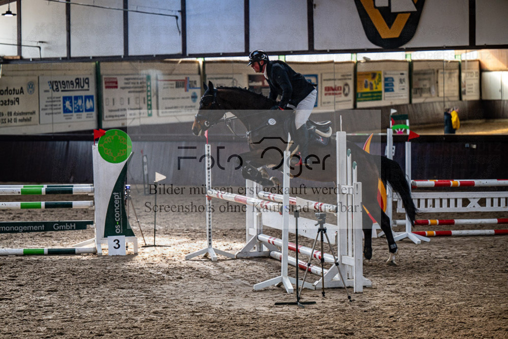 20240308-DOS_3369 | Entdecke hochwertige Reitturnierfotos von Foto Oger. Professionell, emotional und authentisch – jetzt Lieblingsmomente im Shop bestellen.Deutschlandweite Turnierfotografie. - Realisiert mit Pictrs.com