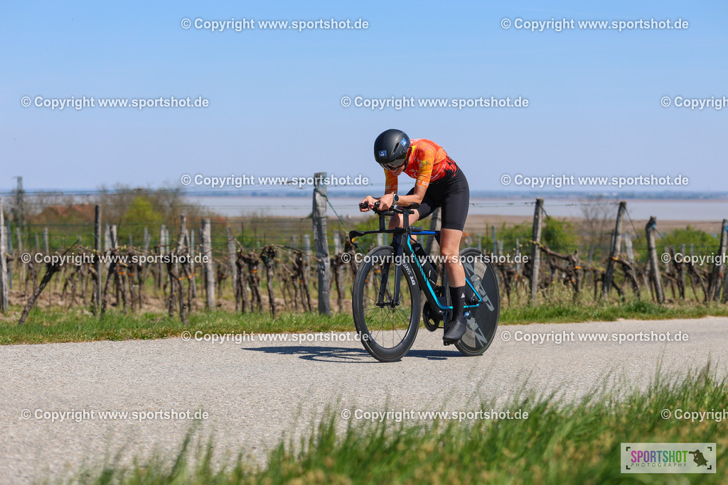 IMG_8965 | @sportshot_your_pictrs #yourpictures#roadtowm2029 #nrm #neusiedlerseeradmarathon #neusiedlersee #neusiedlerseetourismus #burgenland #mörbisch #nrm26 #burgenlandtourismus #voglundco #poweredbyburgenlandtourismus #radsport #rad #marathon #ucigranfondo #visitburgenland #ucigranfondoworldseries