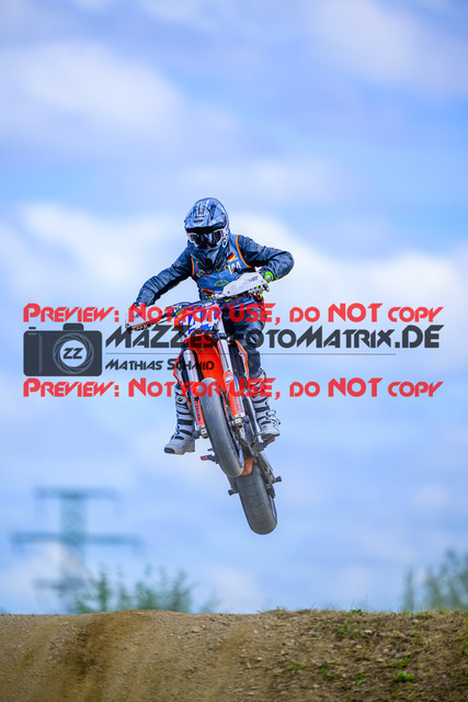 MaZZes_FotoMatrix_240713_6007705_9876 | S3