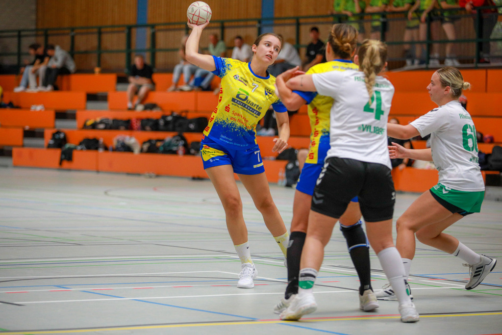 Neukirchen-Rheinhausen310825_068 | Bildergalerie von Sport-Ereignissen aber auch von weiteren spannenden Dingen - nicht nur vom Niederrhein. In Anlehnung an den bekannten Spruch von Hanns Dieter Hüsch heißt das Motto: "Niederrhein ist überall".  - Realisiert mit Pictrs.com