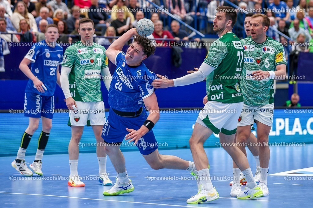 xkwix12042602009 | 2026.04.12, xkwix, Handball, HBL, TBV Lemgo Lippe -  Füchse Berlin, PHOENIX CONTACT arena, 28.Spieltag, Saison 2025 / 2026: Joël Willecke (TBV Lemgo Lippe #24) beim Wurf DFB regulations prohibit any use of photographs as image sequences and or quasi-video. Photo: xKamilxWilkowskixPressefotoKochx