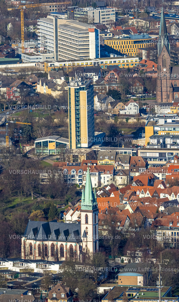 Luenen230204630 | Luftbild, City mit Rathaus Stadt Lünen, kath. Herz-Jesu-Kirche Holtgrevenstraße, St. Marien Hospital, Lünen, Ruhrgebiet, Nordrhein-Westfalen, Deutschland