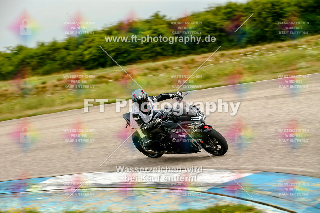 Chambley Juli-1430 | Hier findet Ihr Bilder von Touristenfahrten auf der Nürburgring Nordschleife oder von anderen Veranstaltungen die ich besucht habe. Viel Spass beim Durch Schauen 