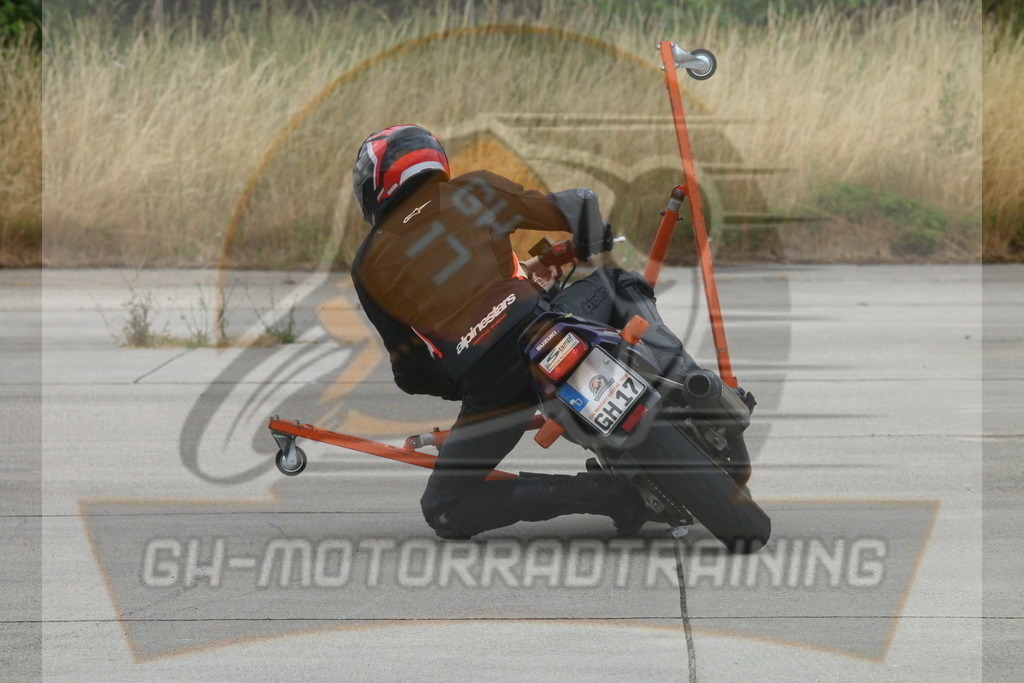 IMG_3218 | gh-motorradtraining-foto.de - Realisiert mit Pictrs.com