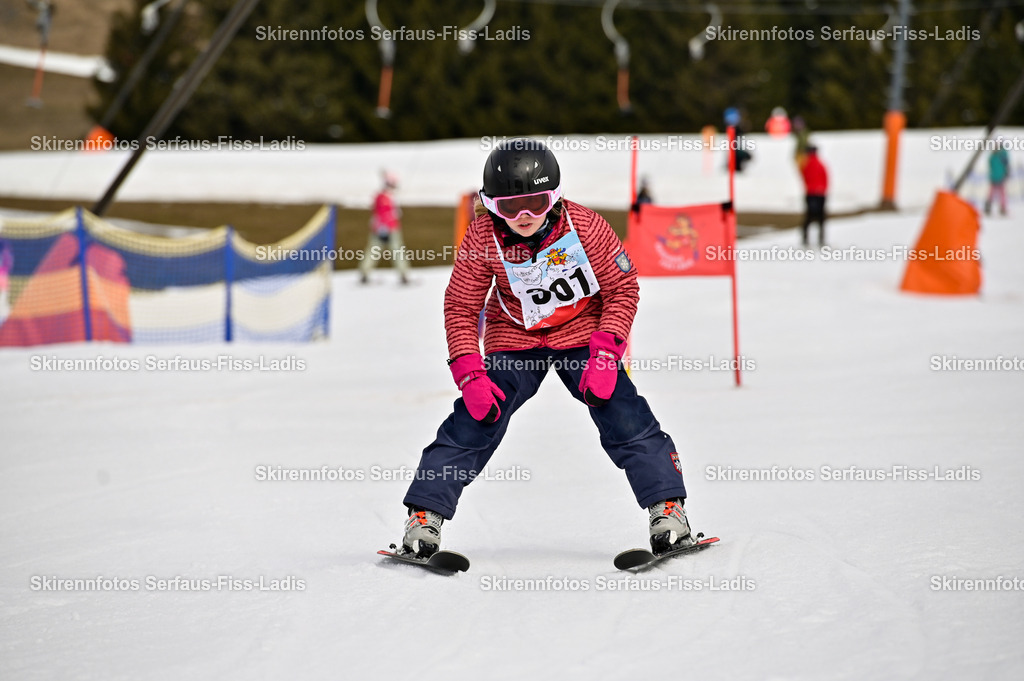 SRF_03.04.2026_0121 | SRF_03.04.2026_0121 - Realisiert mit Pictrs.com