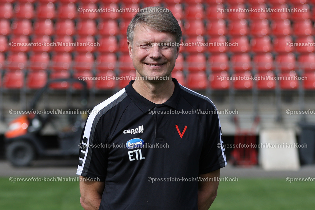 Koe3Liga25072401009 | Dr. Eduard Gorr (Sportkardiologe); FC Viktoria Köln; 3. Liga, Porträttermin 2024/2025