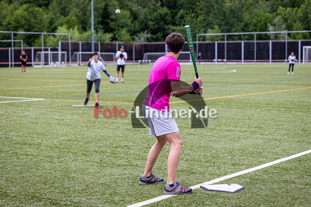 Stadtmeisterschaft Baseball Penzberg | Stadtmeisterschaft Baseball Penzberg, Stadtmeisterschaft Baseball Penzberg, 20240615,,2024-06-15 in Penzberg (Nonnenwaldstadion)Copyright: WolfgangxLindner www.foto-lindner.de