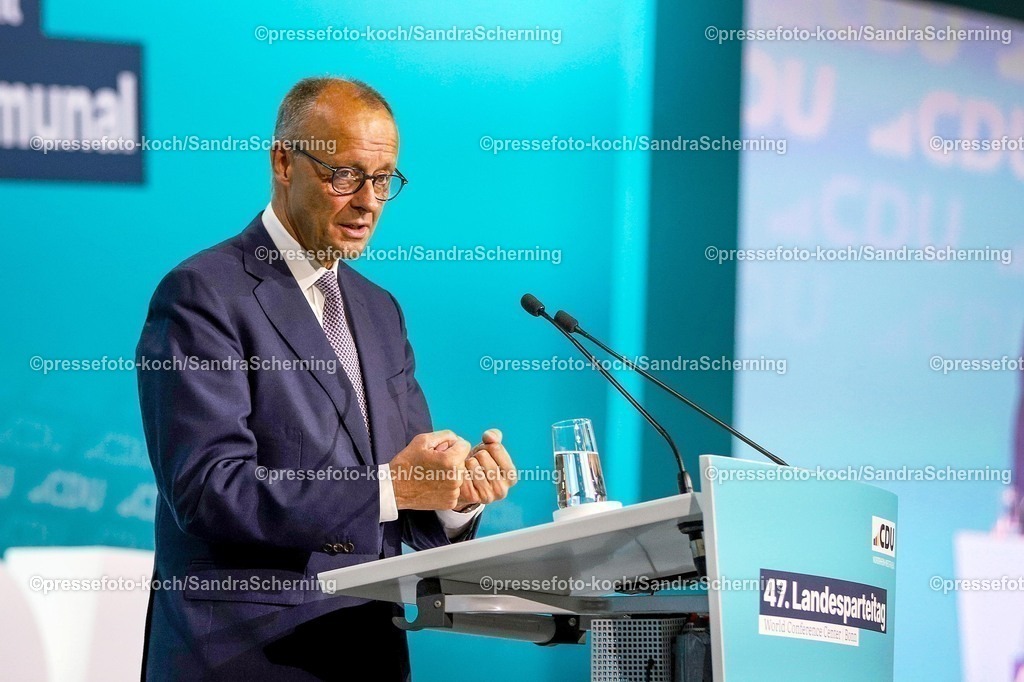 xsscx30082501013 | 30.08.2025, xsscx, Bundeskanzler Friedrich Merz der Bundesrepublik Deutschland auf dem 47. Landesparteitag der CDU Nordrhein-Westfalen mit dem Motto - SO! geht kommunal - im World Conference Center in Bonn Nordrhein-Westfalen Deutschland