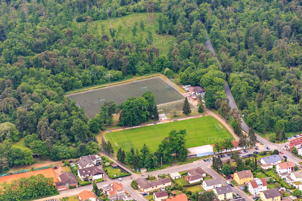 Luftbild: portplatz der Sportgemeinde Einhausen 1919 e.V. in Einhausen im Bundesland Hessen in Deutschland. Foto: IMG_088997.jpg vom 20.05.2016 durch Werner Riehm/FLY-FOTO.deSpiel- und Sportgemeinschaft Einhausen 1919 e.V