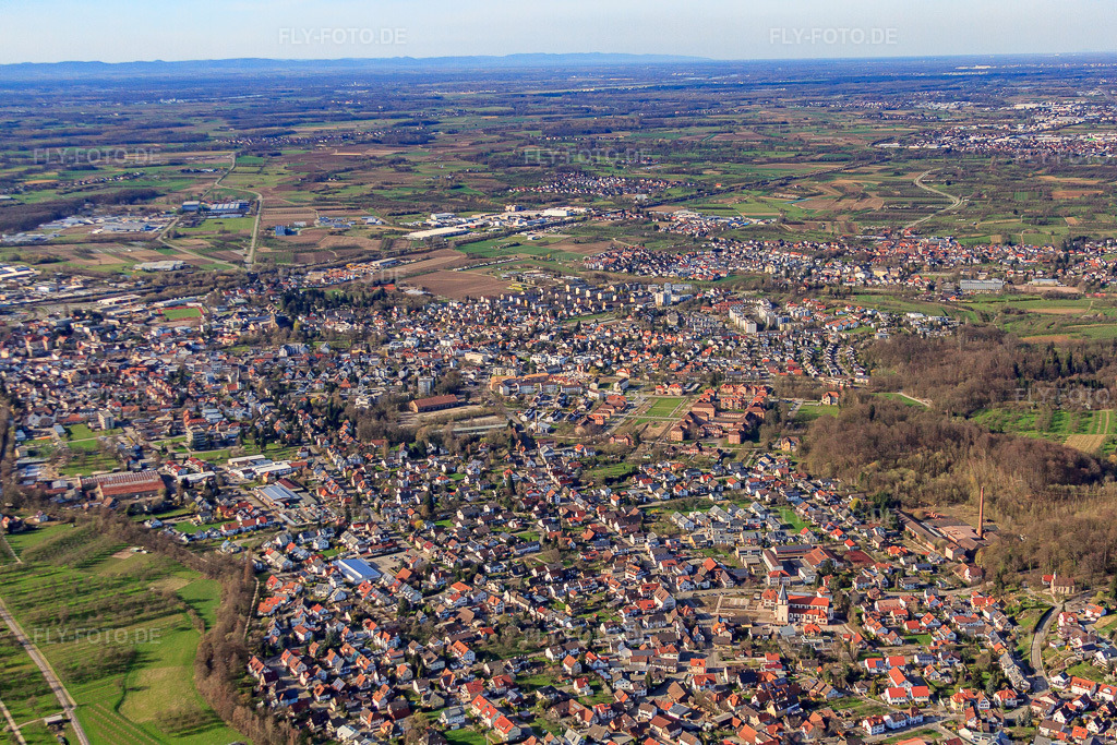 Luftbild: Ortsansicht von Südosten im Ortsteil Oberachern in Achern im Bundesland Baden-Württemberg in Deutschland. Foto: IMG_56302.jpg vom 14.04.2013 durch Werner Riehm/FLY-FOTO.deAuflösung des Originals: 4752 x 3168 px