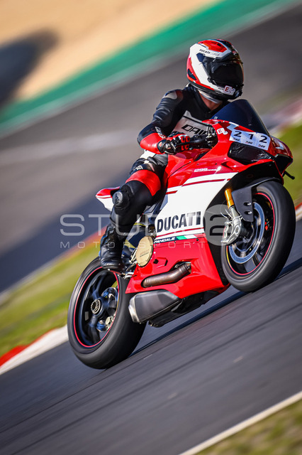 0212-240624_NR-006_212 | Deine Full-Service-Agentur für ✔️Videoproduktionen und ✔️Motorsportfotografie Jetzt Angebot anfragen!