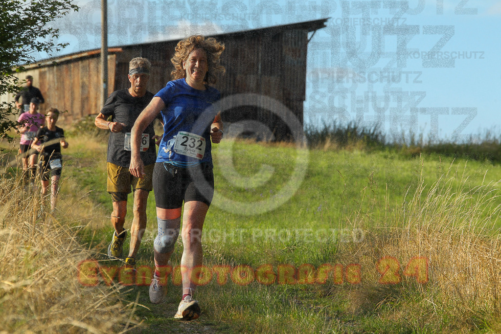 250801_1919_EV4_8508 | Sportfotografie im Rhein-Sieg Kreis, Köln, Bonn, NRW, Rheinland Pfalz, Hessen, etc. Unser Tätigkeitsfeld umfasst den Laufsport vom Volkslauf über den Marathon, Duathlon, Triathon bis zum Ultralauf wie Kölnpfad Ultra oder Schindertrail.