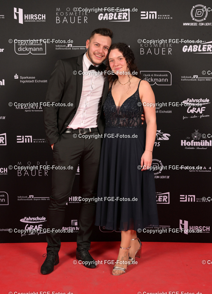 20240114-fge-fotos-0421 | Eröffnungsball der FGE am 14.01.2024 im Alten Stadttheater in Eichstätt. - Realisiert mit Pictrs.com