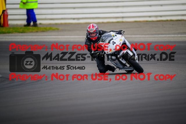 MaZZes_Fotomatrix_20250421_6007705_3778 | GELB