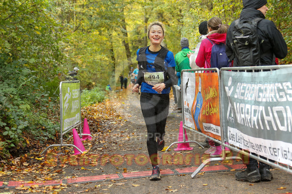 251026_1235_EX1_0785 | Sportfotografie im Rhein-Sieg Kreis, Köln, Bonn, NRW, Rheinland Pfalz, Hessen, etc. Unser Tätigkeitsfeld umfasst den Laufsport vom Volkslauf über den Marathon, Duathlon, Triathon bis zum Ultralauf wie Kölnpfad Ultra oder Schindertrail.