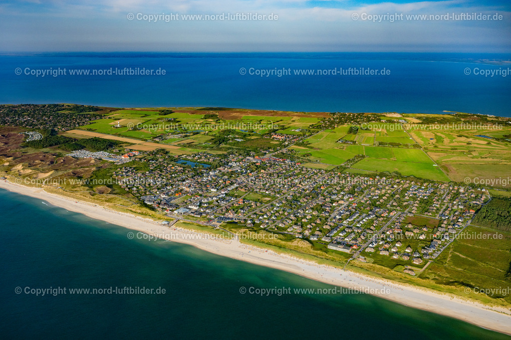 Sylt_Wenningstedt_ELS_1278130825 | WENNINGSTEDT-BRADERUP (SYLT) 13.06.2025 Quell- Wolken- Schicht über dem Küstenbereich der Nordsee - Insel in Wenningstedt (Sylt) im Bundesland Schleswig-Holstein. // Coastal area of the North Sea - Island in Wenningstedt (Sylt) in the state Schleswig-Holstein. Foto: Martin Elsen