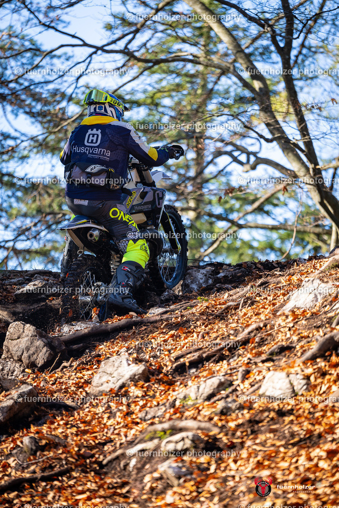 fuernholzer_241026-C2-35 | Fotografische Impressionen von der Red Stag Enduro Extreme by fuernholzer-photography.com. Endurosport in Österreich fotografisch festgehalten von fuernholzer. Auftragsfotografie für Private, Gewerbefotos und Industriefotografie. Eventfotografie, Sportfotografie und Motorsportfotografie. Anbieter von Fotoworkshops, Fototraining, fotografischen Vorträgen und Fotoseminaren.