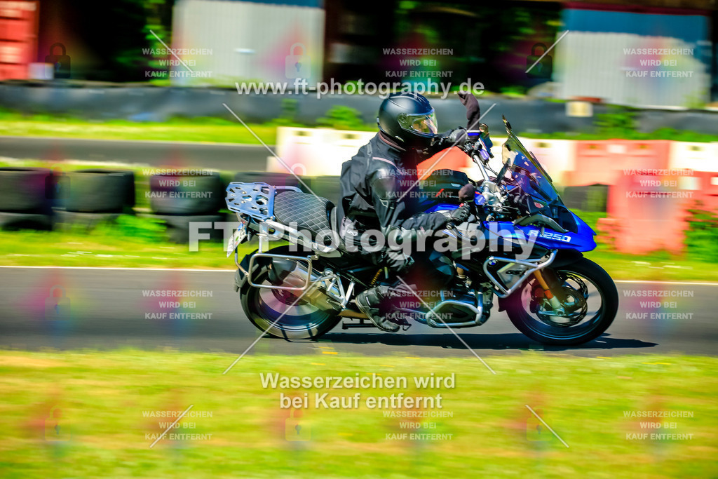 _NBG3818 | Hier findet Ihr Bilder von Touristenfahrten auf der Nürburgring Nordschleife oder von anderen Veranstaltungen die ich besucht habe. Viel Spass beim Durch Schauen 