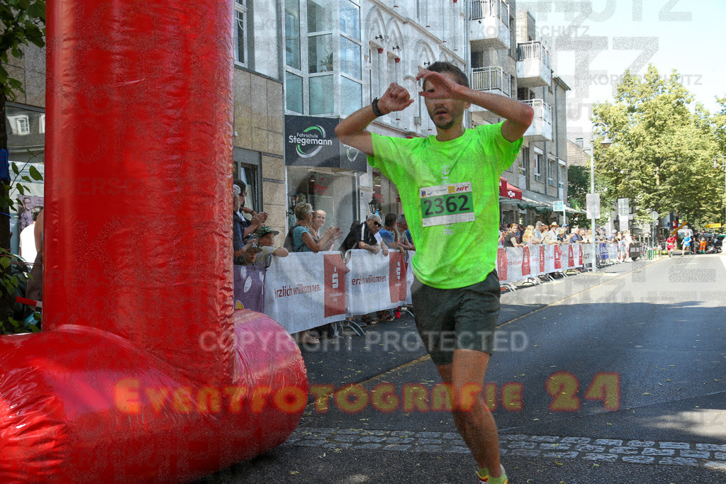 250621_1142_EX1_3832 | Sportfotografie im Rhein-Sieg Kreis, Köln, Bonn, NRW, Rheinland Pfalz, Hessen, etc. Unser Tätigkeitsfeld umfasst den Laufsport vom Volkslauf über den Marathon, Duathlon, Triathon bis zum Ultralauf wie Kölnpfad Ultra oder Schindertrail.