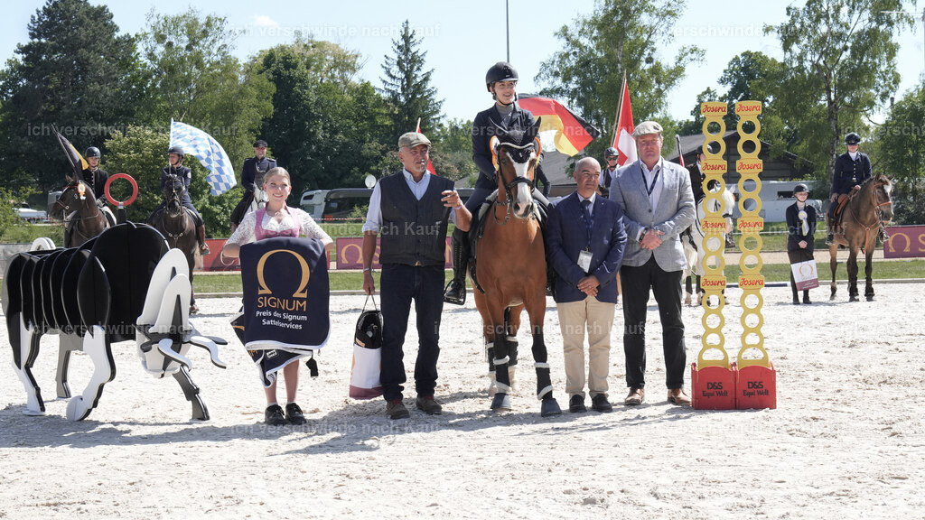 WE_SP_Stoib_Siegerehrung_PI2025_2194 | Pferd International München 2025