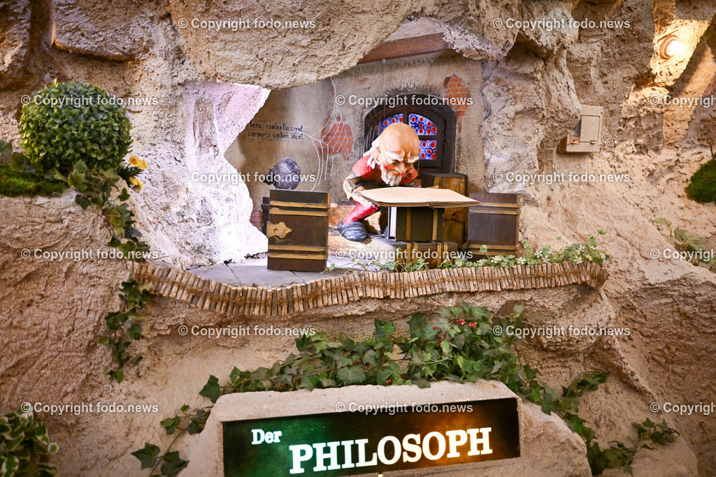 Poestlingberg_ Grottenbahn_ 26.02.2024-33 | 26.02.2024, Poestlingberg, Grottenbahn, AUT, Grottenbahn, Poestlingberg im Bild Zwergenwelt, Der Philosoph