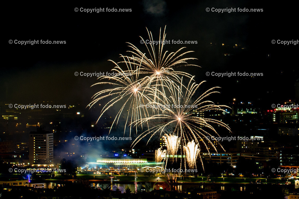 Urfahraner Jahrmarkt 2024_ Herbst_ Feuerwerk_ 05.10.2024-8 | 05.10.2024, Linz, AUT, Urfahraner Jahrmarkt, Urfahrmarkt, 2024 Herbst, im Bild Feuerwerk Urfahranermarkt 2024, Urfix Urfahraner Jahrmarkt