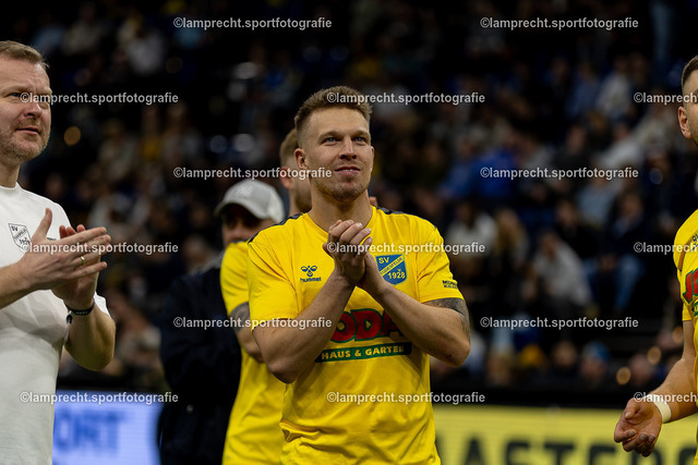Fußball I Herren I Saison 2025-2026 I Hallenmasters Schleswig-Holstein 247 | Herzlich willkommen in meiner Fotogalerie für Sportmannschaften. Schau gerne mal rein, vielleicht ist Dein Team ja auch dabei! Falls nicht, schreib mir und wir ändern das! :)  - Realisiert mit Pictrs.com