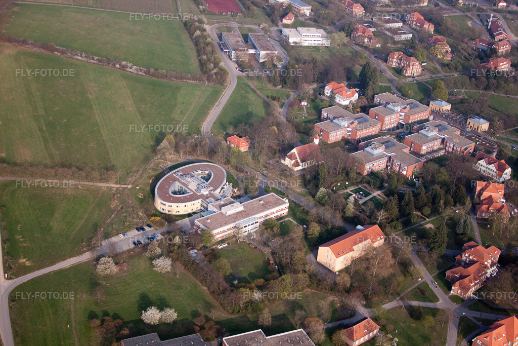 Luftbild: Bildungszentrum Gesundheit Rhein-Neckar im Ortsteil Altwiesloch in Wiesloch im Bundesland Baden-Württemberg in Deutschland. Foto: IMG_49433.jpg vom 06.04.2012 durch Werner Riehm/FLY-FOTO.de