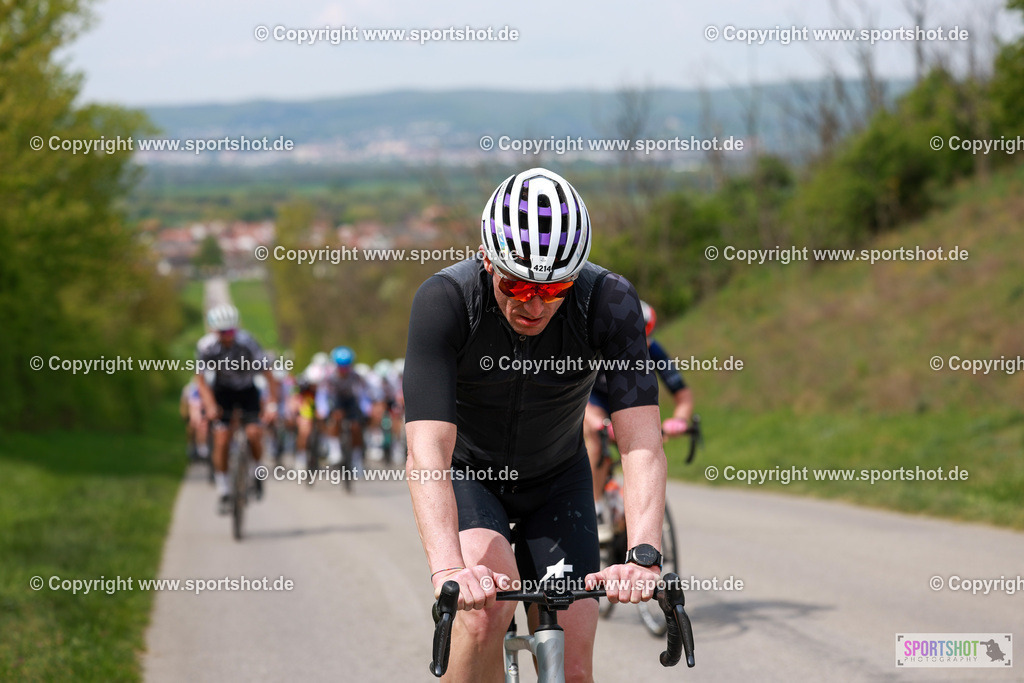 615_AR6_0562 | Neusiedlersee Radmarathon 2026@sportshot_your_pictrs #yourpictures#roadtowm2029 #nrm #neusiedlerseeradmarathon #neusiedlersee #neusiedlerseetourismus #burgenland #mörbisch #nrm26 #burgenlandtourismus #voglundco #poweredbyburgenlandtourismus #radsport #rad #marathon #ucigranfondo #visitburgenland #ucigranfondoworldseries